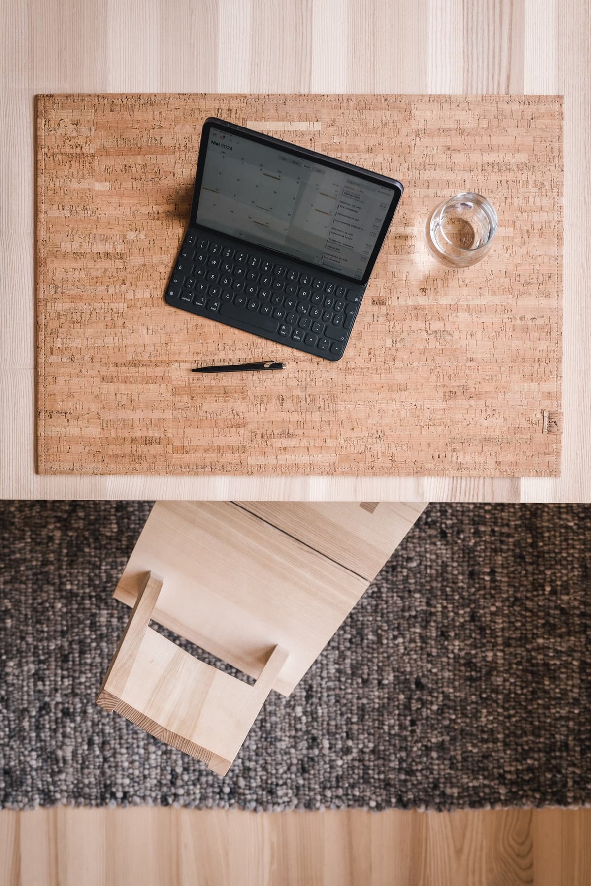 Marlo desk pad