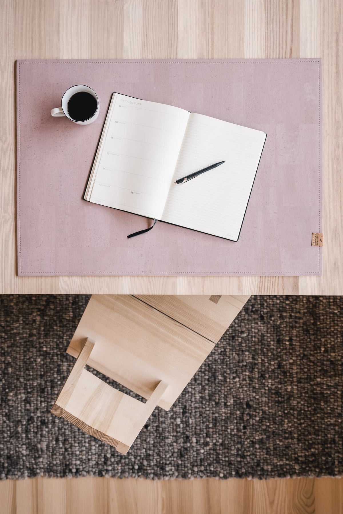 Marlo desk pad