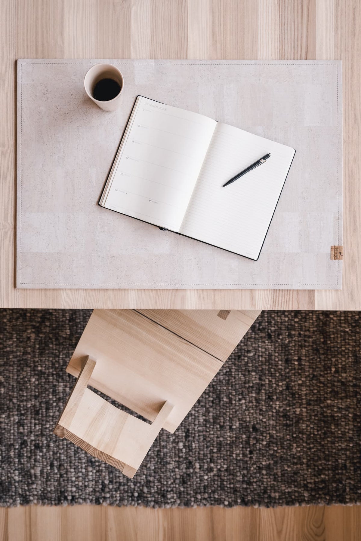 Marlo desk pad