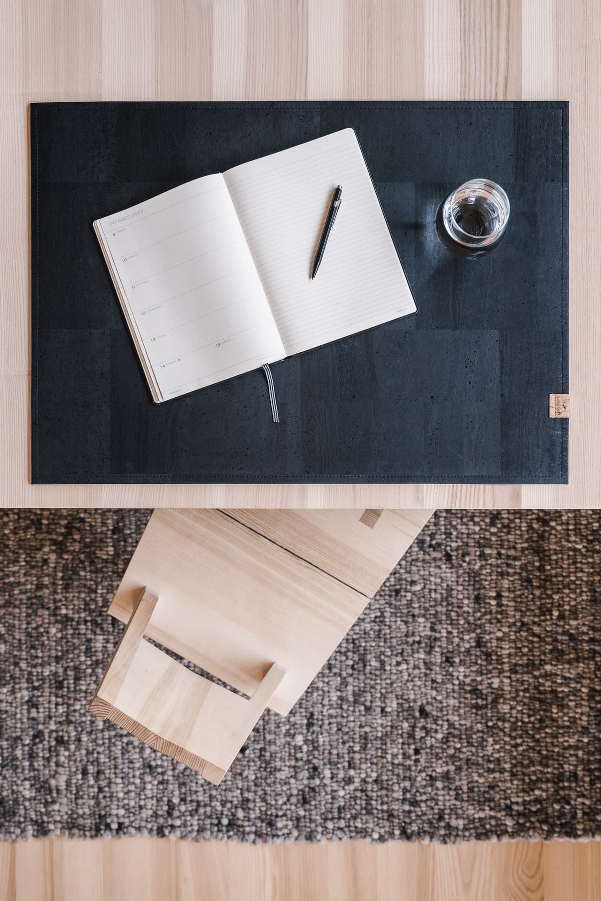Marlo desk pad