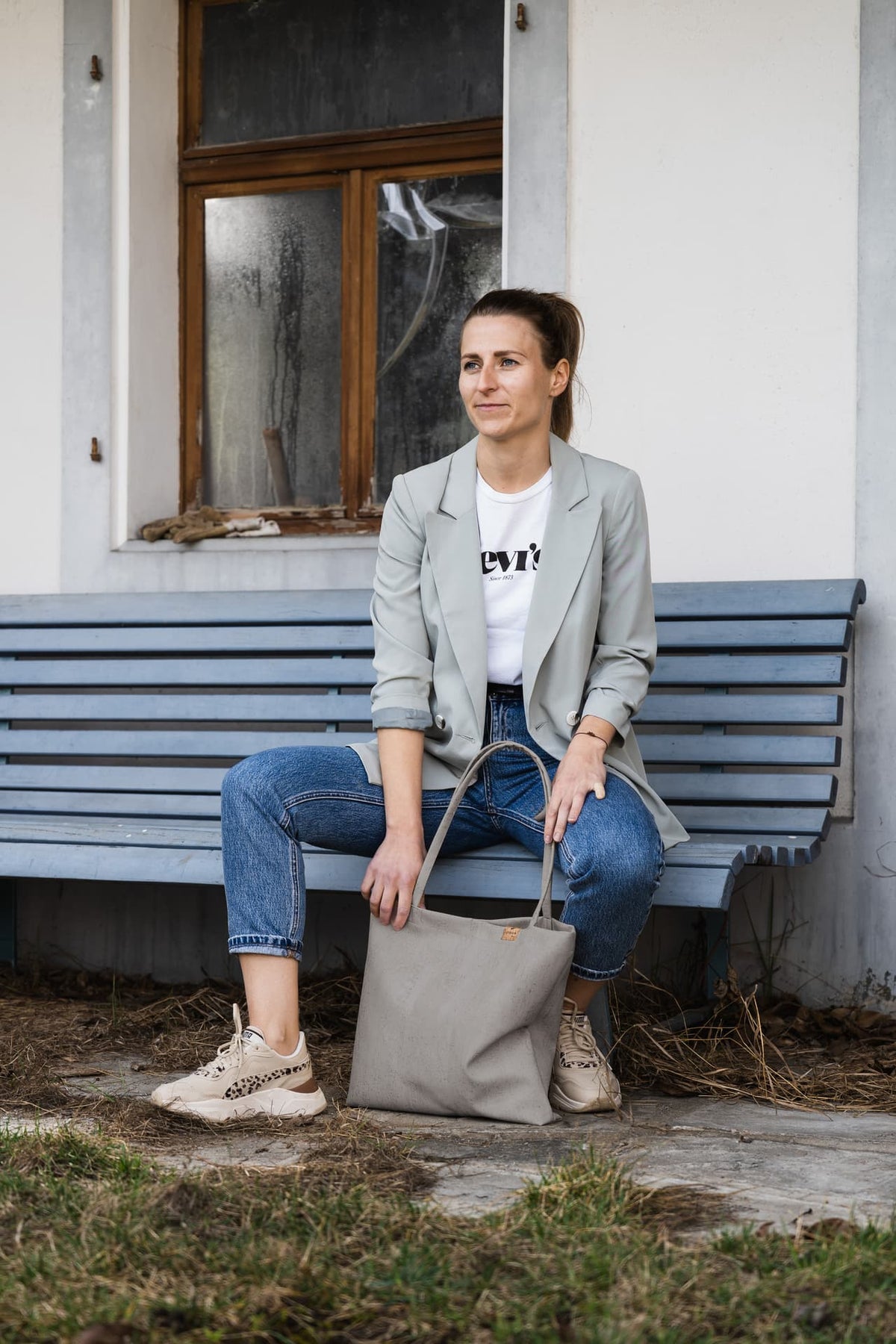 Shopper Anna